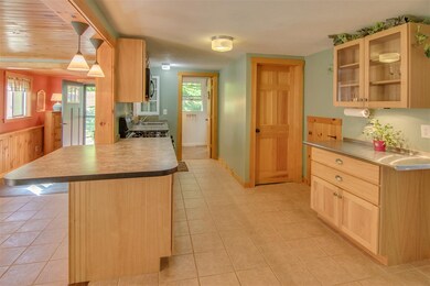 161 Mirror Lake Rd, North Woodstock, NH 03262 - photo 3