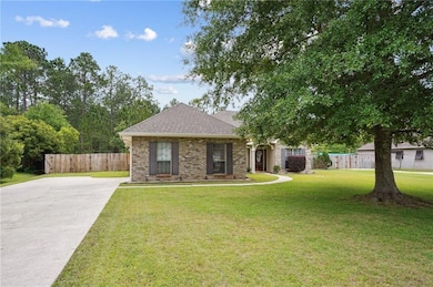 Long front driveway with rear yard access