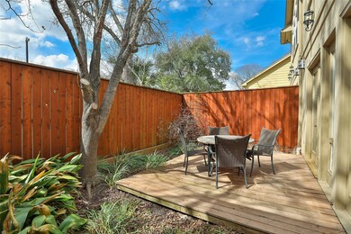 2504 Park St unit A, Houston, TX 77019 - photo 4