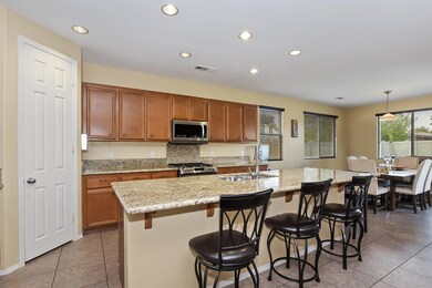 009_Kitchen