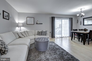 10224 Quiet Pond Terrace, Burke, VA 22015 - photo 5