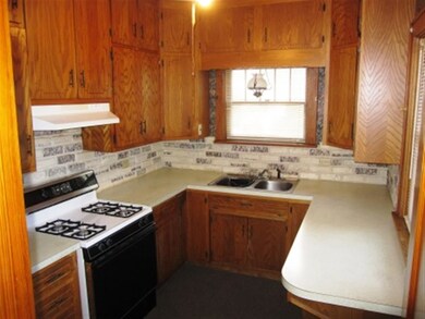 1825 44th St, Rock Island, IL 61201 - photo 5