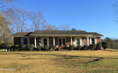 364 Orchard Valley Dr, Harriman, TN 37748 - photo 2