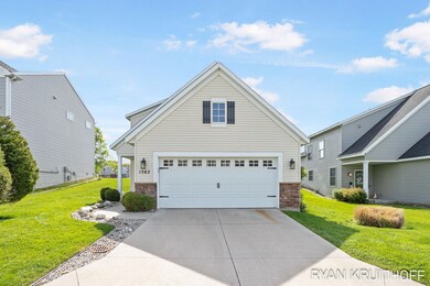 2-web-or-mls-1382-highland-hill