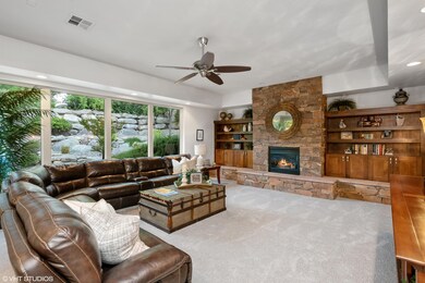 04_2396ECobaltDr_2019_FamilyRoomView1_Hi