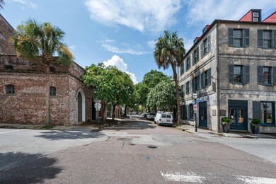 QueenNeighborhood_NickCannPhoto-4