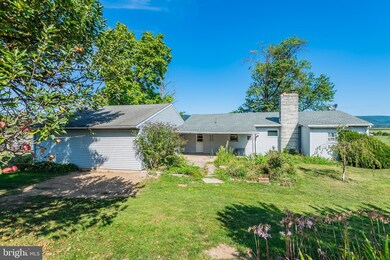 538 Loudon Rd, Saint Thomas, PA 17252 - photo 5