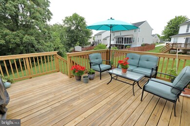 8538 Kingsway Dr, White Plains, MD 20695 - photo 7