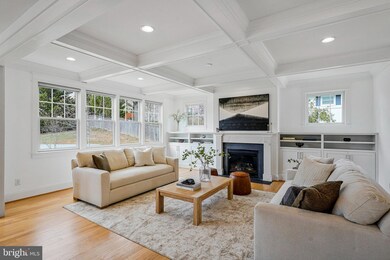 938 Dead Run Dr, McLean, VA 22101 - photo 4