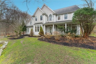 153 Sakonnet Ridge Dr, Tiverton, RI 02878 - photo 2