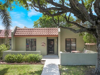 177 SE 7th St, Deerfield Beach, FL 33441 - photo 3