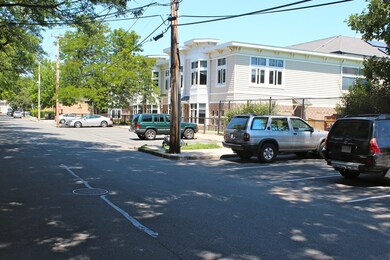 30 Willow St unit 30, Cambridge, MA 02141 - photo 5
