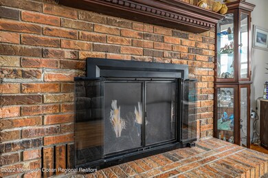 39 Peggy Ln, Manahawkin, NJ 08050 - photo 3