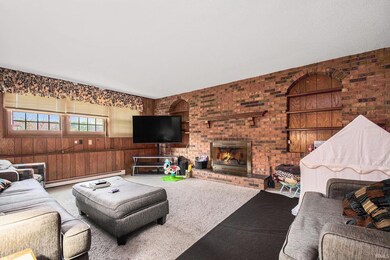 52337 Carriage Hills Dr, South Bend, IN 46635 - photo 3