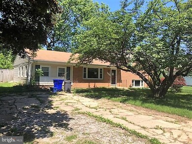 15425 Thompson Rd, Silver Spring, MD 20905 - photo 2