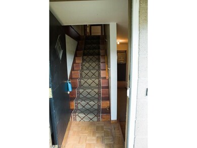 HARDWOOD STEPS