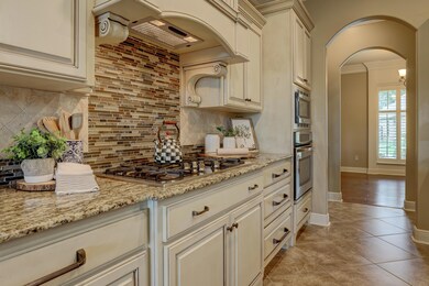 321 LaVilla Cir-10 (1)