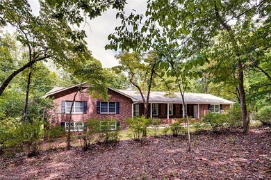 1304 Autumn Wood Ln, Asheboro, NC 27205 - photo 2