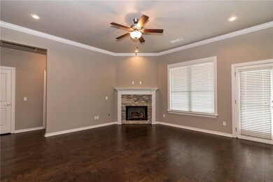 460 Captain Stockton St, Prairie Grove, AR 72753 - photo 2