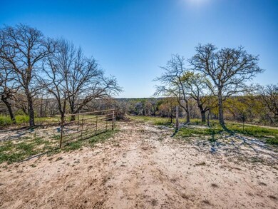 1081 County Road 3555, Paradise, TX 76073 - photo 3
