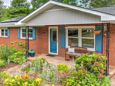 18 Holly Hill Dr, Asheville, NC 28806 - photo 2