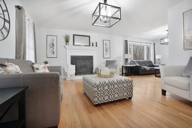 405 Blossom Hill Dr, Westport, MA 02790 - photo 4