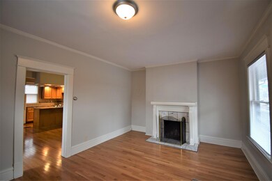 736 living room