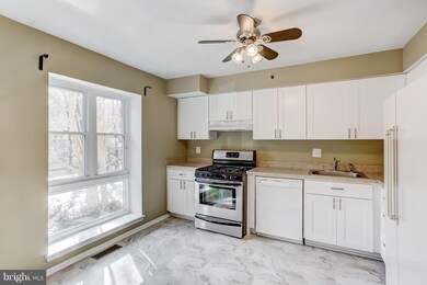 1944 Greenhaven Dr, Baltimore, MD 21209 - photo 5