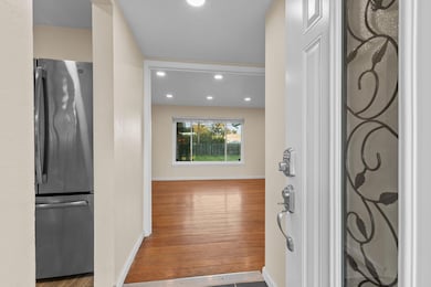 2121 Aaron Way, Sacramento, CA 95822 - photo 2