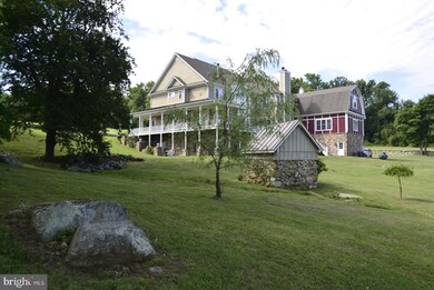 18623 Blueridge Mountain Rd, Bluemont, VA 20135 - photo 5