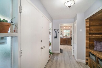 Foyer & Reading Nook