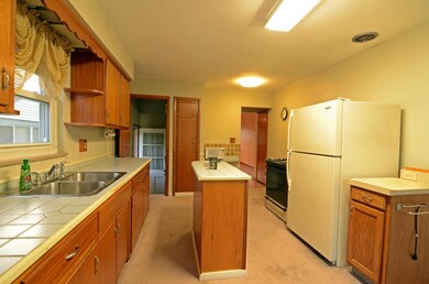 102 S Sylvan Ave, Columbus, OH 43204 - photo 6