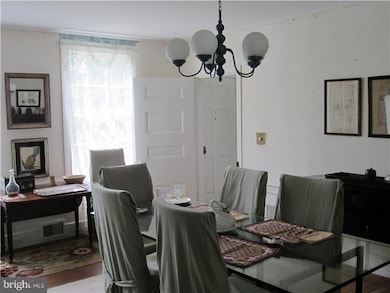 539 Pretty Brook Rd, Princeton, NJ 08540 - photo 5