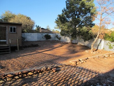 023-252762 Backyard