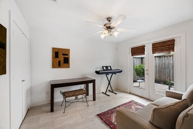 423 W 26th St, Houston, TX 77008 - photo 4