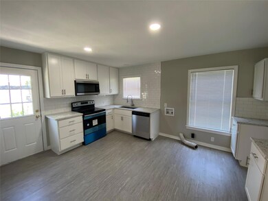 234 Stephens Pkwy, Grand Prairie, TX 75051 - photo 5