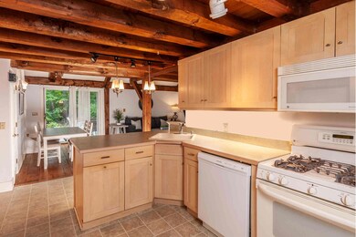 801 Us Route 1 unit D2, York, ME 03909 - photo 6