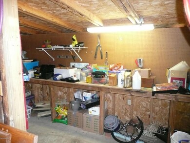 Workshop in Garage