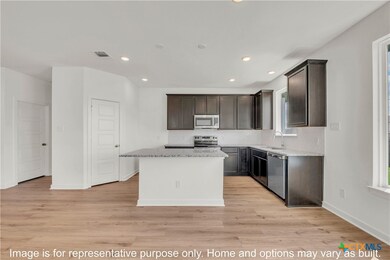 711 James Parker Cir, Killeen, TX 76542 - photo 4