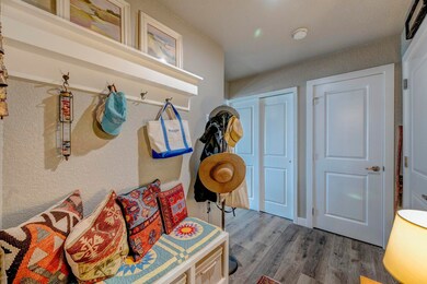 015_nhp_55701_589