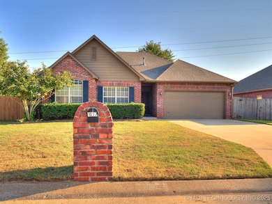 1017 W Quinton St, Broken Arrow, OK 74011 - photo 3