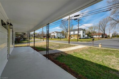 719 Lawsonville Ave, Reidsville, NC 27320 - photo 5