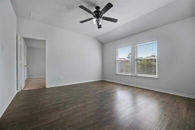 18923 Squirrel Oaks Dr, Magnolia, TX 77355 - photo 4