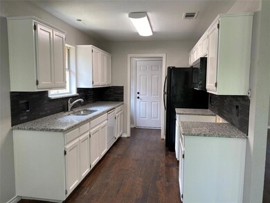 2533 Bauer Dr, Denton, TX 76207 - photo 6