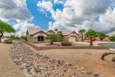 02BAB868-F559-4E7B-BF19-48272C5D90F6