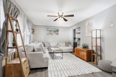 RE_1545 Crestview-7