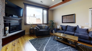 410 E 3rd St unit 1, Boston, MA 02127 - photo 3