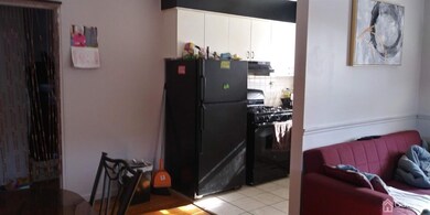 2nd floor, 1 bedroom kitchen