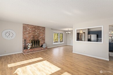 711 14th St NE, East Wenatchee, WA 98802 - photo 6