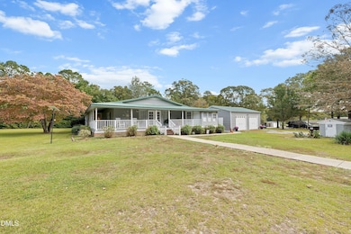 688 John Lee Rd, Dunn, NC 28334 - photo 3